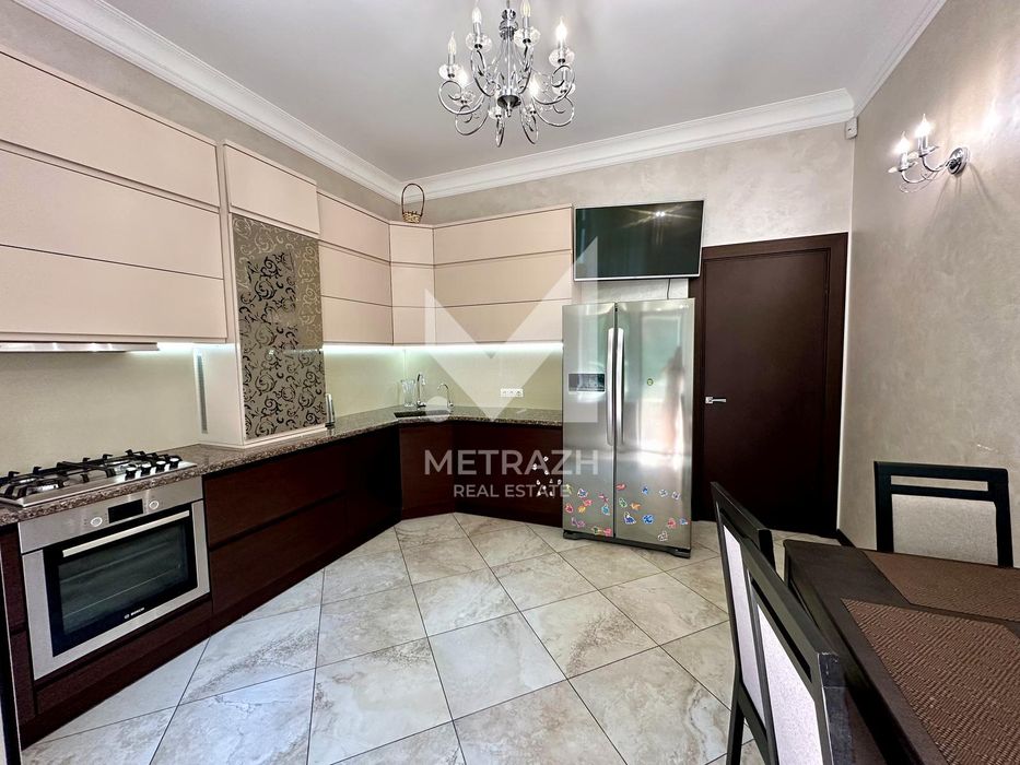 ЦІНУ ЗНИЖЕНО! Продаж 3к квартири у ЖК Воздвиженка 104 м2