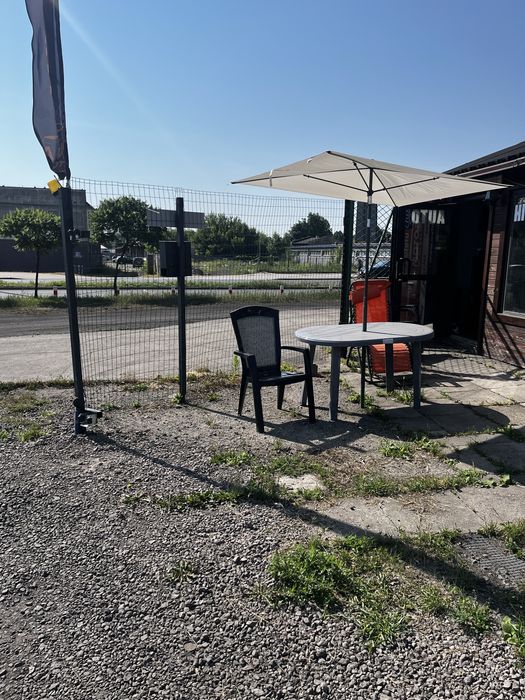 Do wynajęcia miejsce pod food truck / małą gastronomię