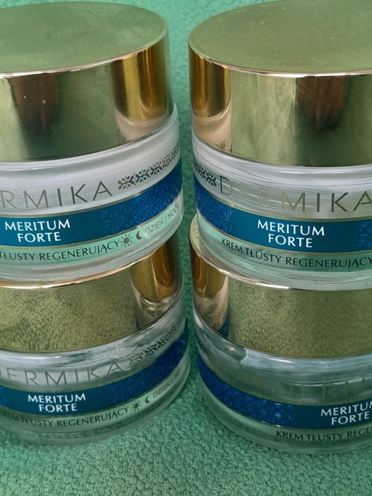 4 szt.słoiczki,opakowania 50 ml po kremie
