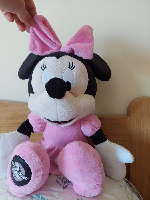 Boneca minnie peluche