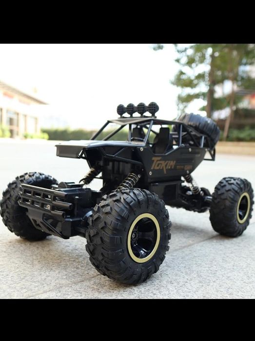 Carro Todo terreno Rock Crawler de controle remoto Santa Marinha E São