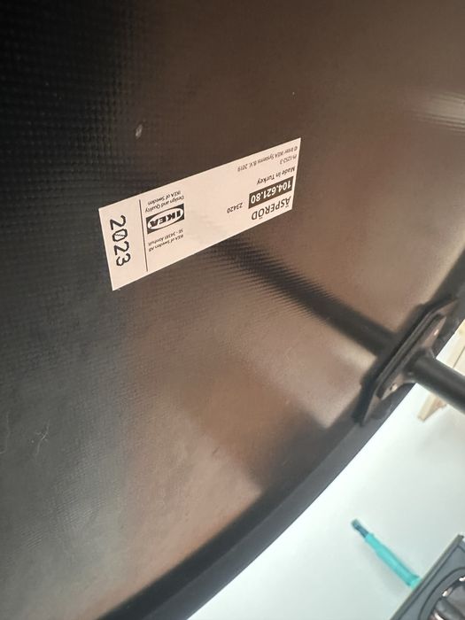 Mesa apoio IKEA ASPEROD preta em vidro