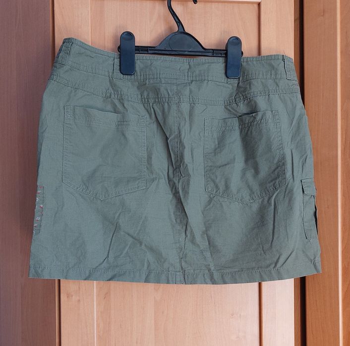 Krótka spódniczka, rozmiar 42, kolor khaki, Bonprix