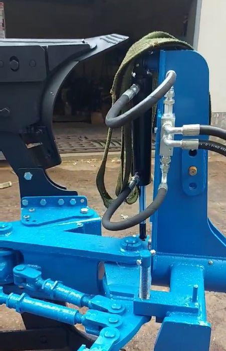 Плуг оборотний-навісний ПОН-3, Умань, Уманьферммаш