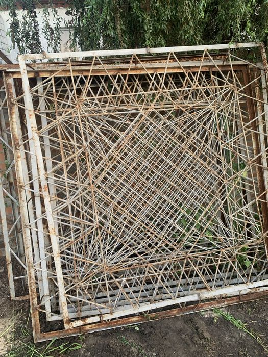 Продам решетки 1,75*1,75