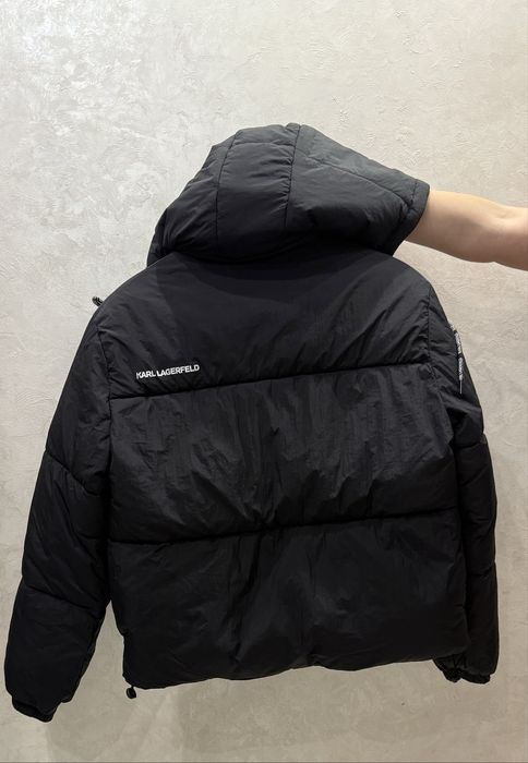 Курточка пуховик чорна жіноча  карл лагерфелд karl lagerfeld