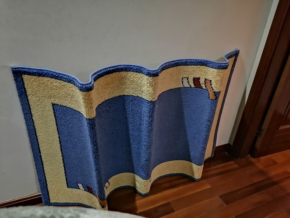 Tapete cor azul e Beje