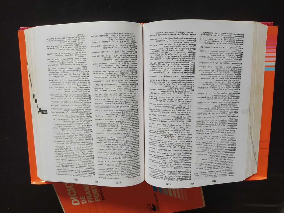 Dicionário de Francês-Português