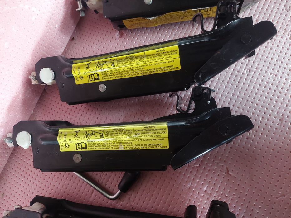 Домкрати volkswagen, audi. тауран, golf , passat.