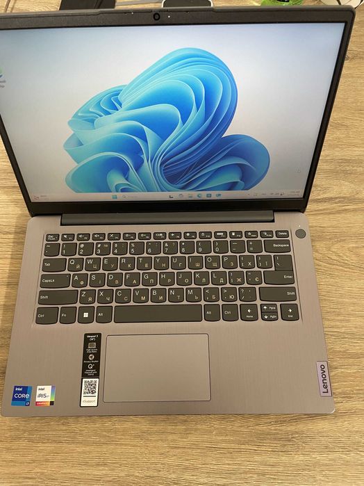 Ноутбук Lenovo 14 ideapad 3 G2 IPS FHD i7-1165G7/12gb/256gb АКБ 100%