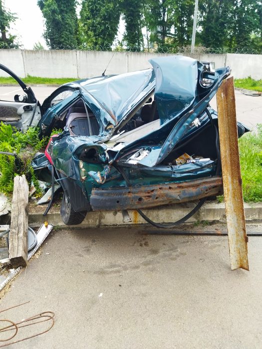 DAEWOO Ланос 2003