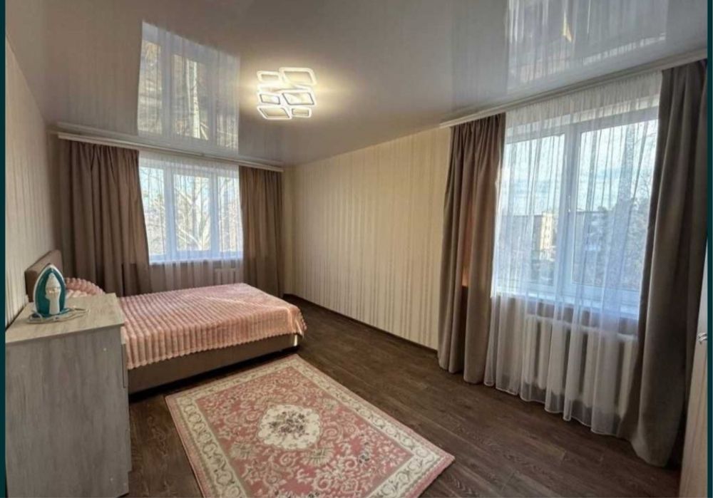 3-к Браилки, рядом остановка