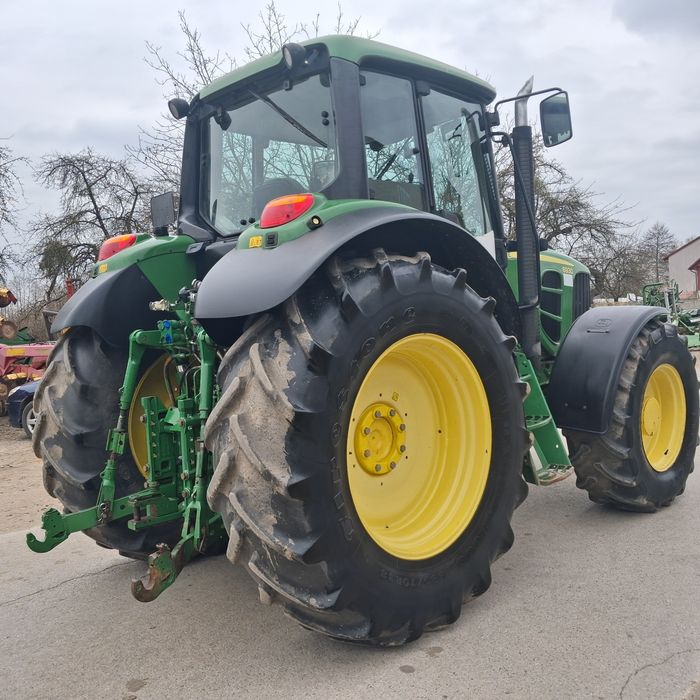 Ciągnik John Deere 6930 transport gratis