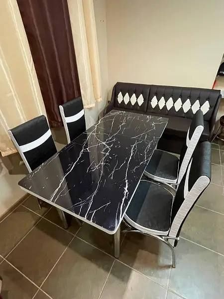 Кухонний набір.Стол.Стіл та стільці, Скляний стіл.