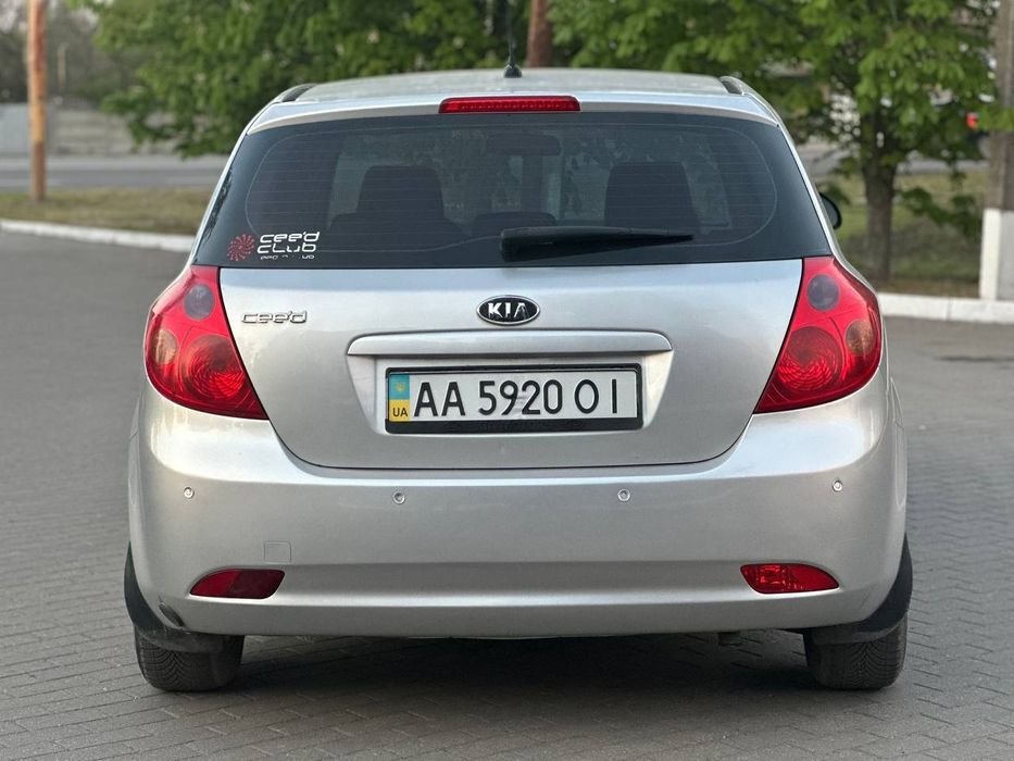 Срочно продам КИА Сид
