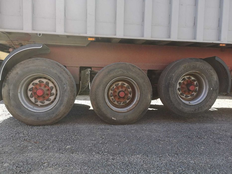 Продам МАЗ 544008 зерновоз