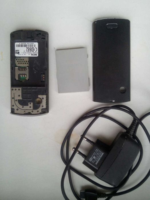 Телефон мобильный Сименс Siemens Benq A31 цветной