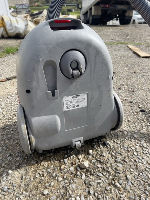 Aspirador samsung excelente