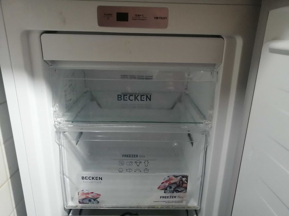 Frigorífico duplo em aço com circulação de ar forçado