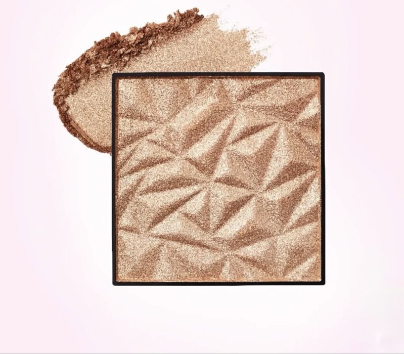 „Golden Glow” Puder Rozświetlający - Golden Glow