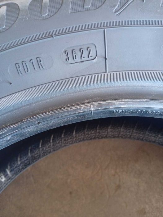 Goodyear Ultragrip Performance R16 215/60 шини зимові комплект 4шт