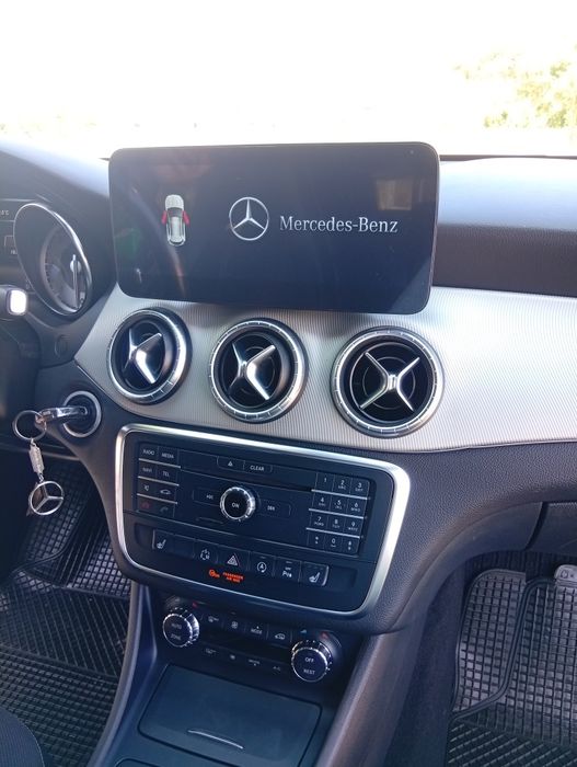 Mercedes CLA 220