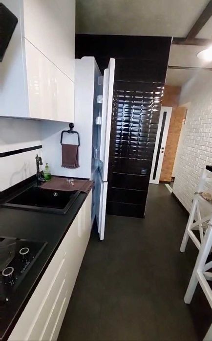 Оренда 3-х кімнатної квартири по вулиці Гірничних інженерів (Пушкіна)