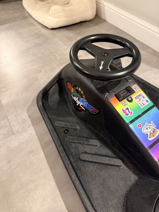 Elektryczny gokart dryfujący Razor Crazy Cart Shift