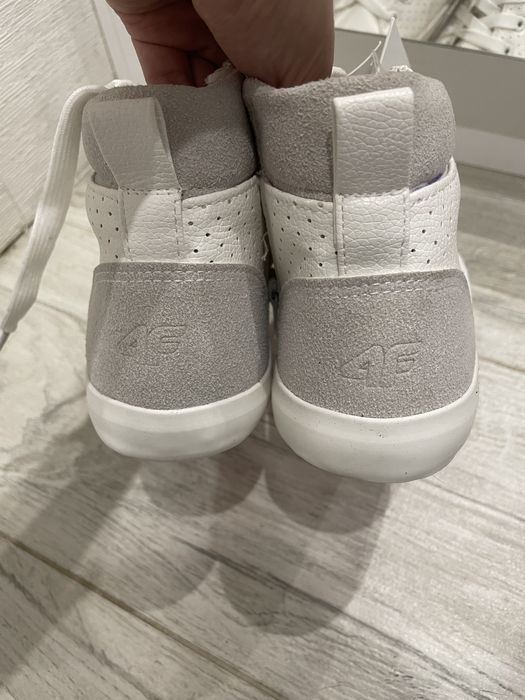 Sneakersy białe szare 4f 36