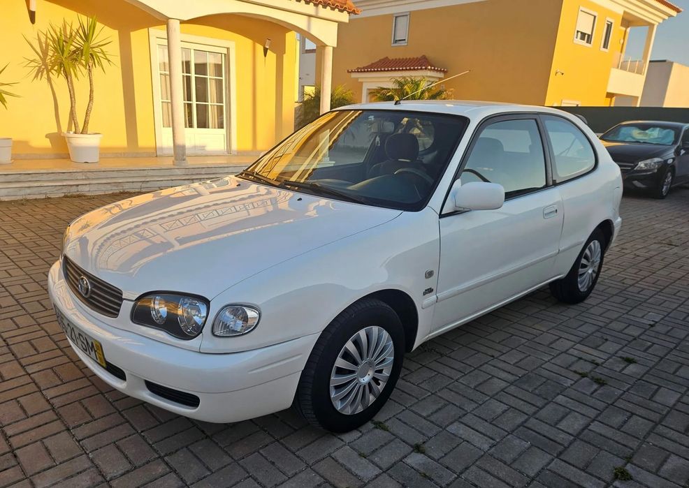 Toyota Corolla Starvan 2.0 D-4D - VAT Deductible