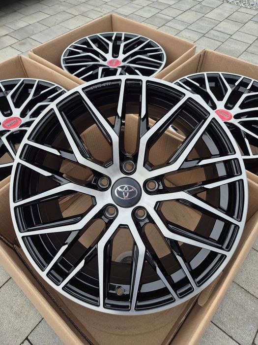 Felgi 18" 5x114,3 Toyota Auris Avensis Camry Corolla RAV4 Yaris TPMS Nowe | #RS4