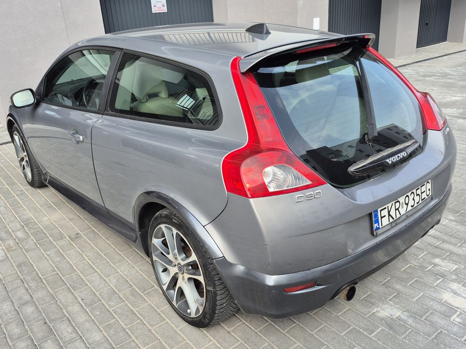 Volvo C30 R Design 2.0d Iława • OLX.pl