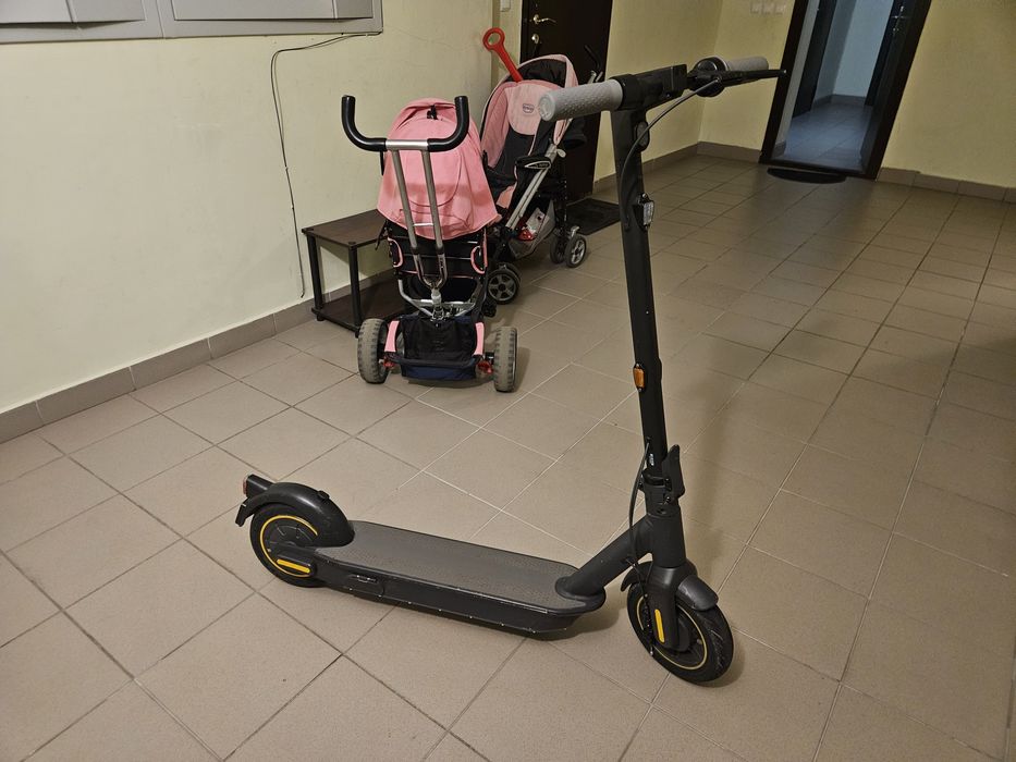 Електросамокат Ninebot max g30e ||