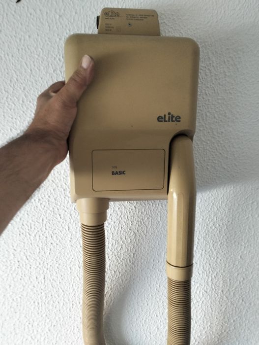 Secador de cabelo de fixar