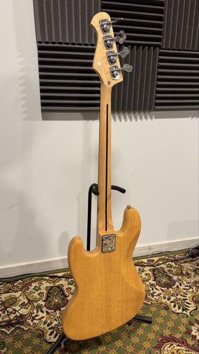 Baixo Harley Benton JB-75