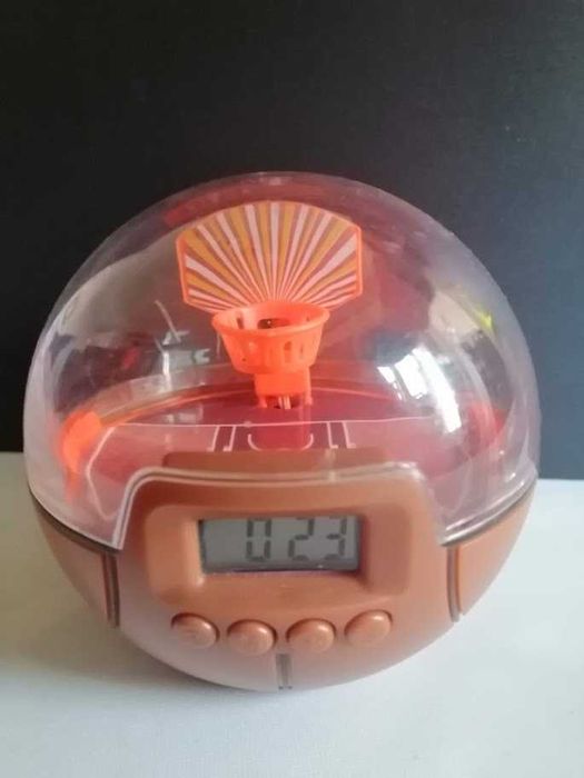 brinquedo de basquete