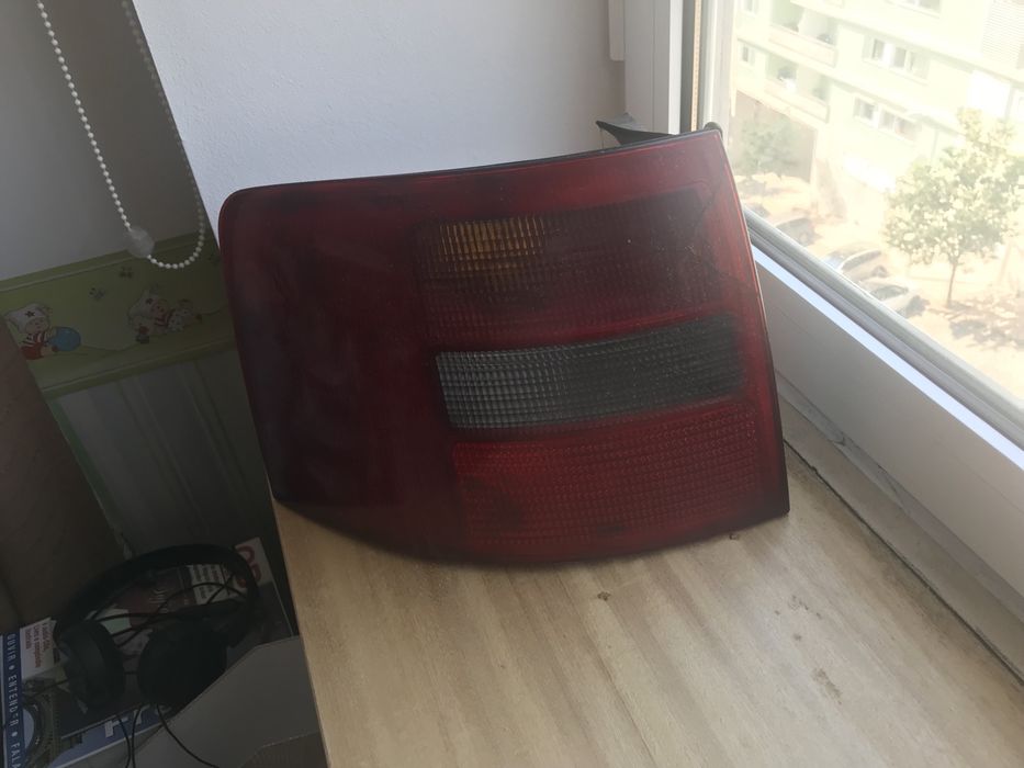 Farolim traseiro drt clio outro fiat punto e farois nevoeiro v40 e V70