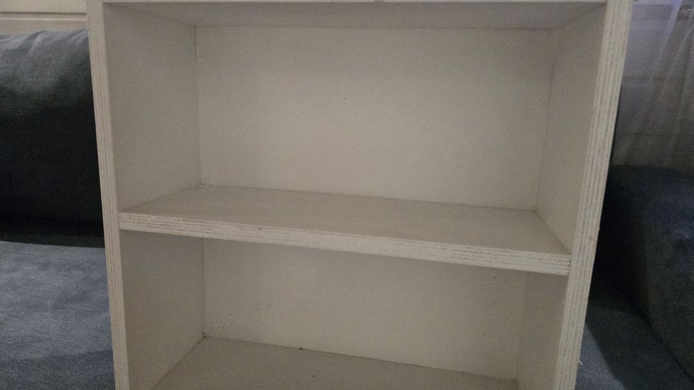 Domek drewniany połka biały