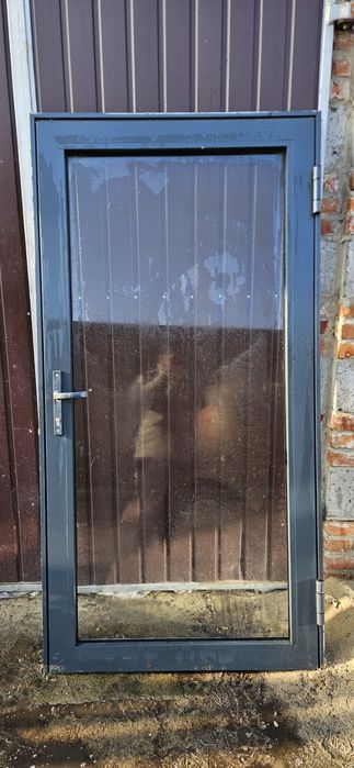Drzwi aluminiowe z ościeżnica z demontazu 105 x 205cm