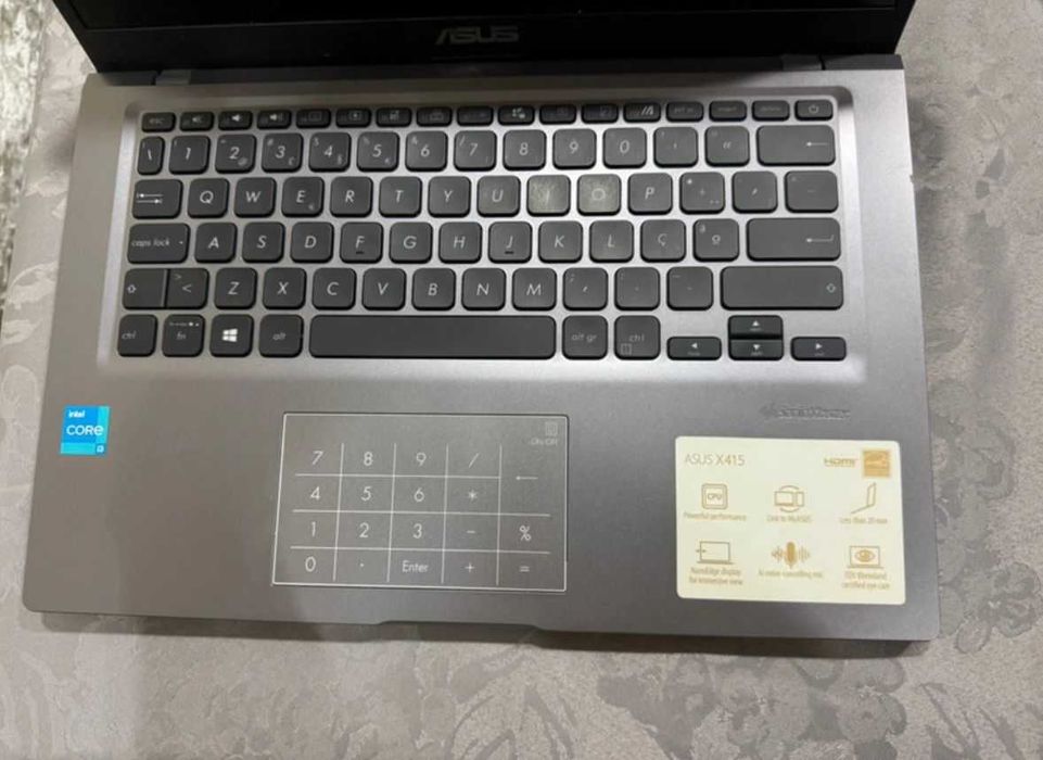 Portátil ASUS X415 – Intel Core i3 – Excelente Estado – 350 €