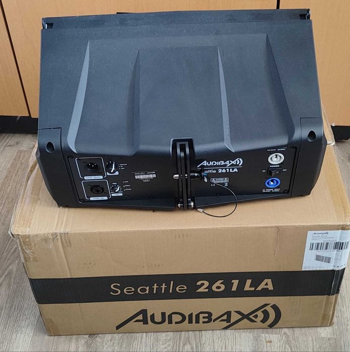 Line Array amplificado novo 261LA garantia e fatura em seu nome