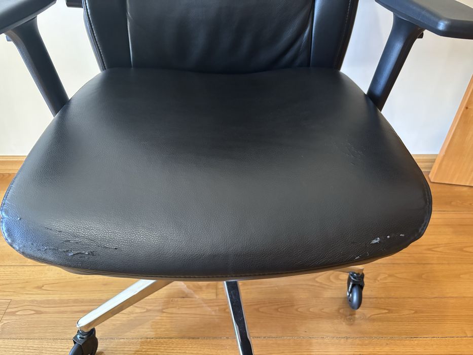 Cadeira gamer em bom estado