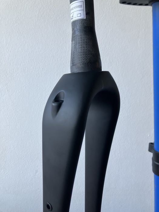 Forqueta de carbono bicicleta gravel