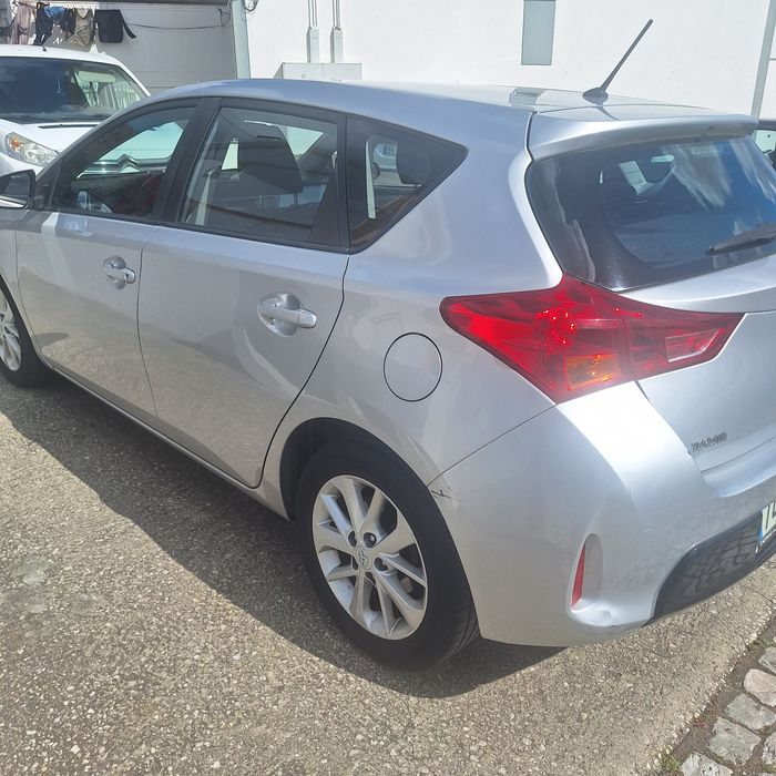Toyota Auris 2013