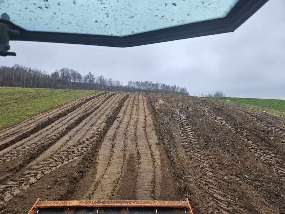 Wgłębny powierzchniowy karczowanie zarosli mulczowanie wycinka drzew