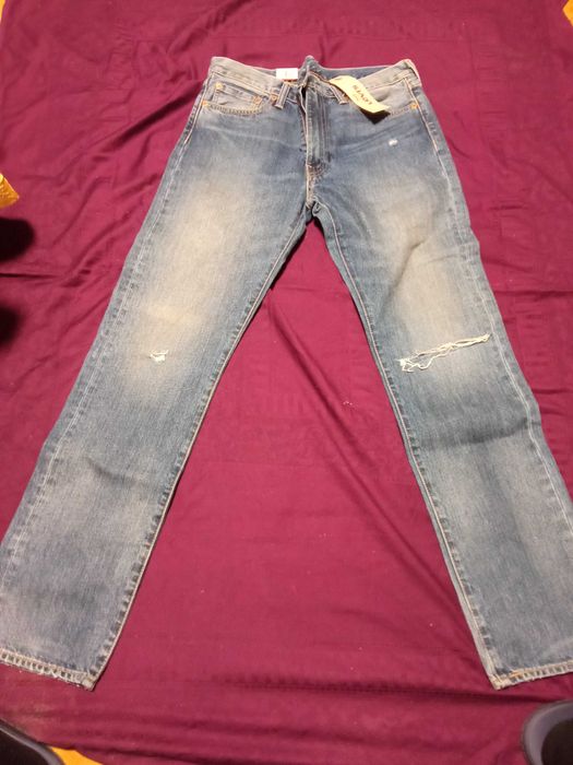 Джинсы LEVIS "32