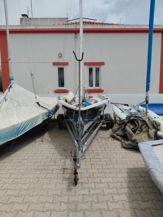 Vendo Barco laser stratos