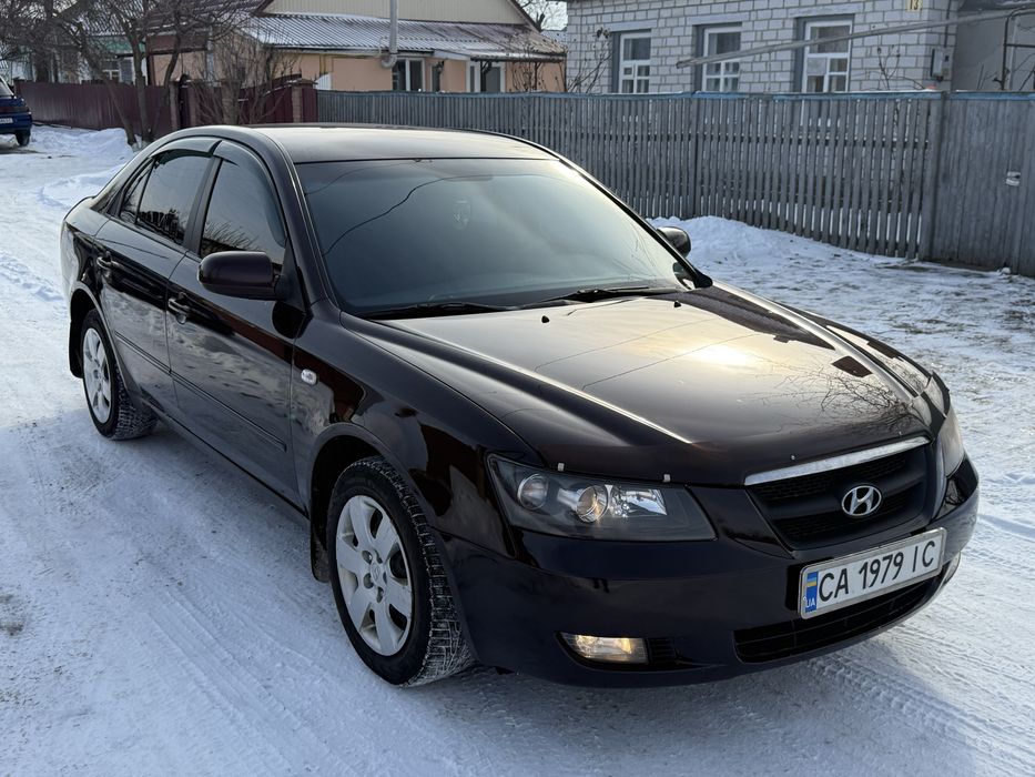 Продам Авто Hyundai Sonata 2.0 Бензин Газ