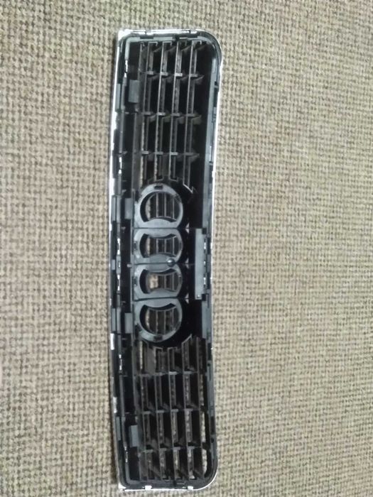 Продам решётку на Audi