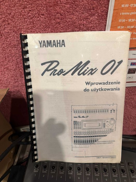 mikser cyfrowy Yamaha Promix01